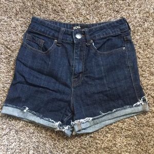 BDG high waisted denim shorts size 26